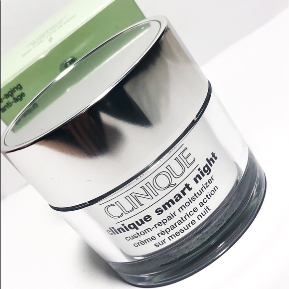 Clinique Other - Clinique Smart Night Moisturizer